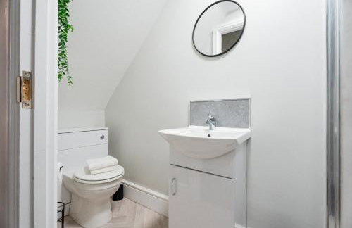 Westbourne House By Horizon Stays - Photo 30