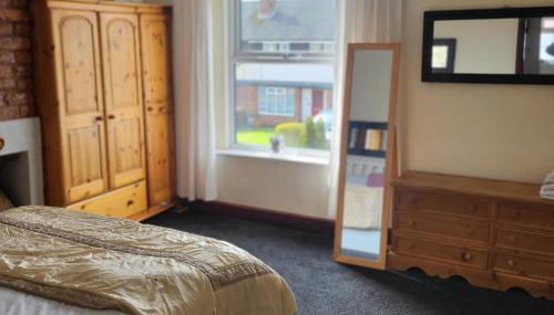 Cottage - Sleeps 4 - Garden - Parking - Foto 3