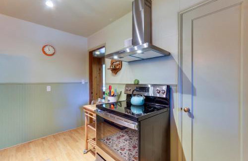 Peaceful and Scenic Cottage Near McKenzie River! - Foto 12