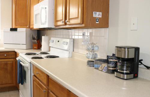 Hidden Sapphire-Apartment with Kitchen and Laundry - Foto 17