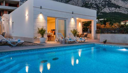 Villa Violet with Salt water pool - Foto 2