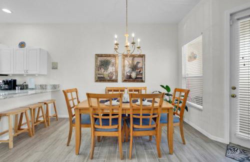 Much Needed Private Relaxation Home - Photo 15