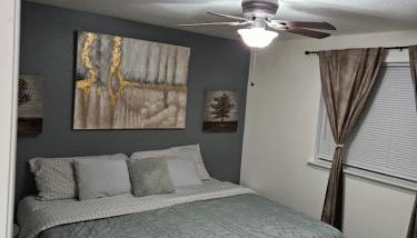 There's No Place Like Home - Foto 3