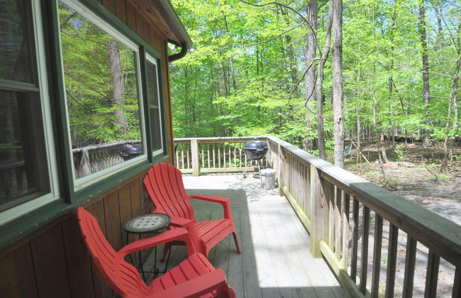 Cabin at Sleepy Creek - Charming Cabin - Foto 15