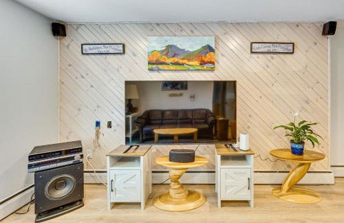 Steps to Saco River Outdoor Rec Hub in White Mtns - Foto 5