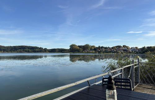 Bootshaus Direkt am See mit Eigenem Steg an der Ostsee - Foto 24