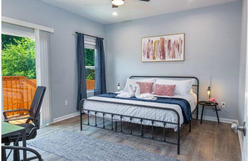 Heaven-sent Convenient 4br/ 3BA Near Downtown - Foto 38