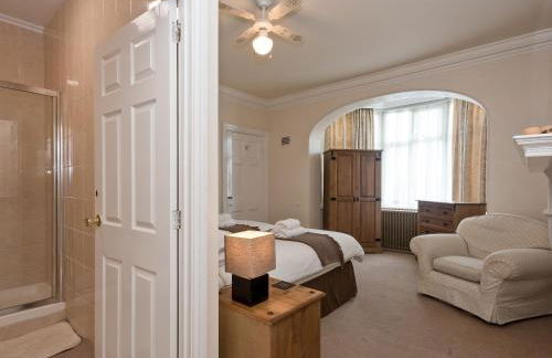 St Peters Court - Photo 15