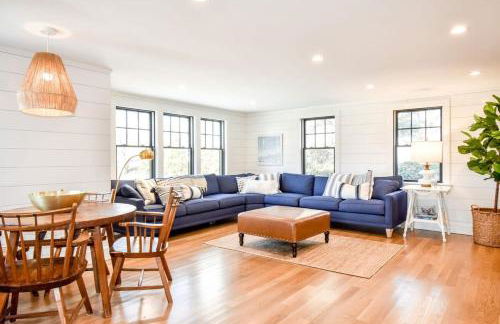 Gorgeous Home 2 Min Walk to Beach - Foto 9