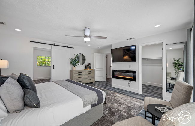 Luxury Retreat: Pool, Games, Basketball & More! - Foto 28