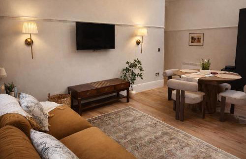 The Old Borough Library - Staffordshire - Photo 26