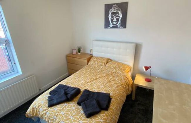 Stayzo House Accommodation- Coventry Free Parking - Foto 1