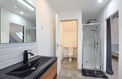 Nice Home In Quettehou With Kitchen - Foto 26