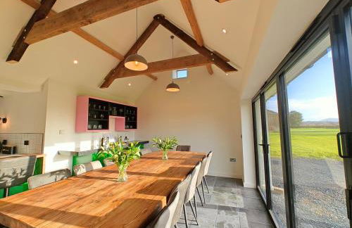 7 Bed in Welshpool oc-96412 - Photo 2