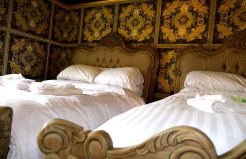 Deluxe 4 5 Bed Hot Tub Cinema Room 15 - Photo 5