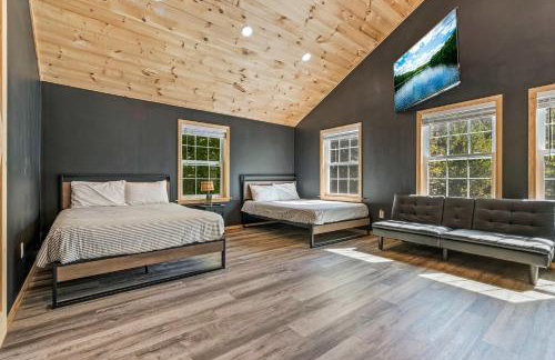 Lakefront Home with Private Beach Access & Hot Tub - Foto 34