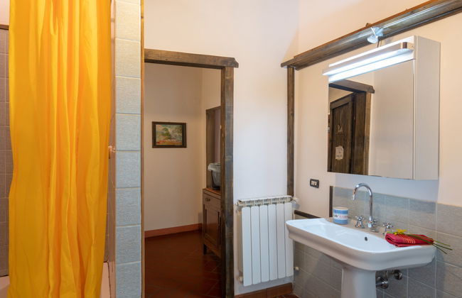 3 bedroom House in Pontassieve with private pool and garden - Photo 20