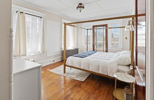 Grand Historic 8BR 6 5BA Mansion Waterfront Decks - Foto 23