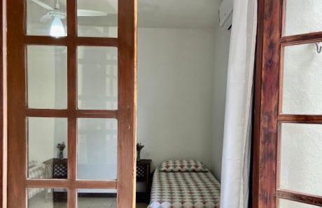 Apartamento Pimenta Rosa, 400m do mar, rua principal - Foto 14