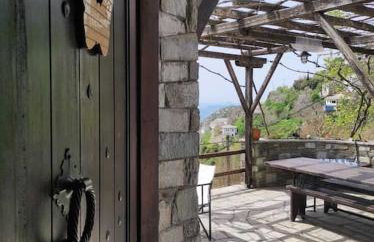 Άνετος χώρος με parking, αυλή και θαυμάσια θέα - Foto 5