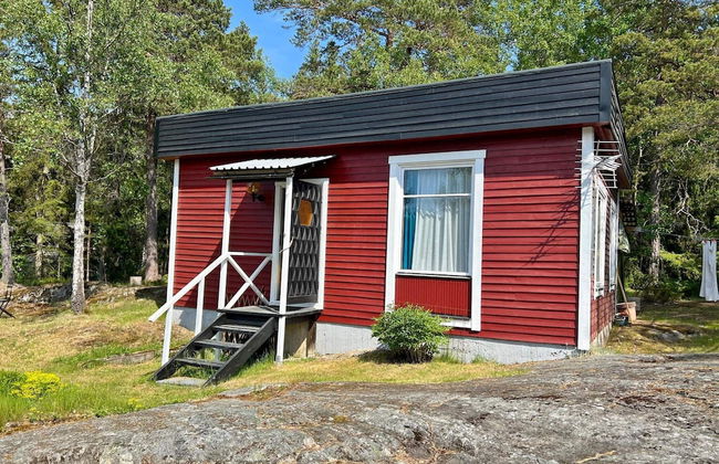 6 Person Holiday Home in Djurhamn - Photo 1