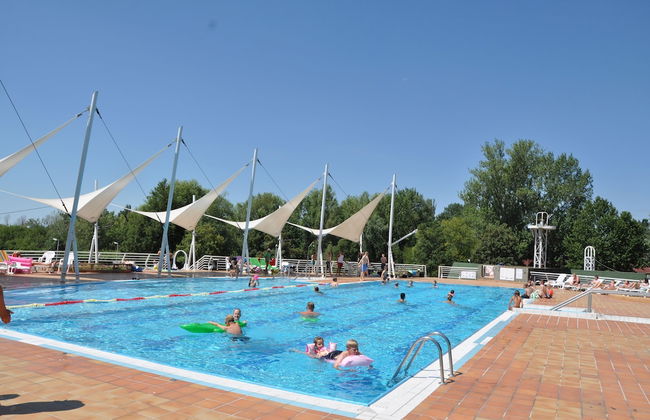 Balatontourist Füred Kemping&Üdülőfalu - Foto 18