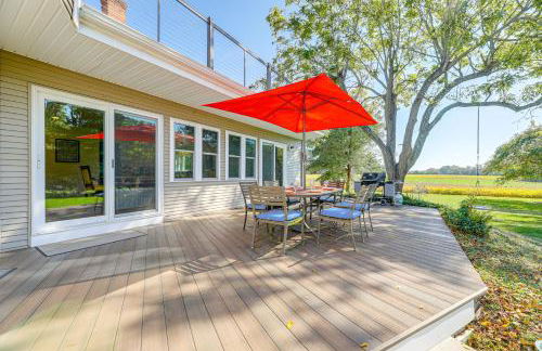 Riverfront Gem with Fire Pit in Eden - Foto 28