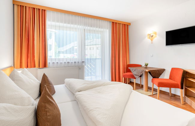 3 bedroom Apartment in Mayrhofen with garden - Photo 10