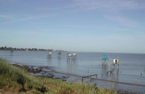 Gîte Charmant avec Jardin, Proche Plages, Wifi et Activités en Famille! - FR-1-306-1031 - Foto 6