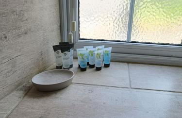 3 Bed Countryside Cottage in Harrogate with free parking and strong wifi - Photo 33