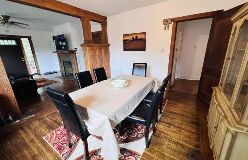 Penn House - Beautiful 3 Bedroom Apartment - Photo 6