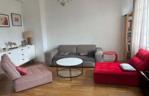 bel appartement proche centre parking gratuit - Photo 2