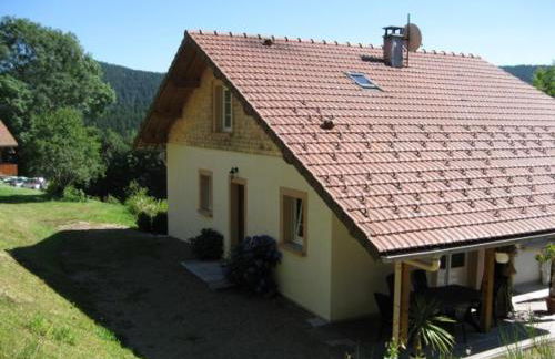 Chalet spacieux avec balcon, WiFi gratuit, proche lac et station de ski - FR-1-589-140 - Photo 6