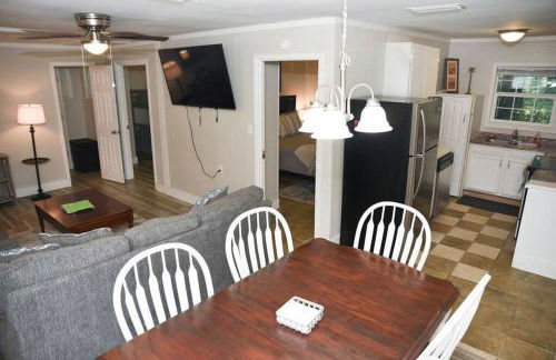 Bungalow near Main Street - #2 - Foto 9