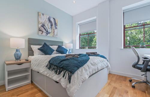 Leeds Stylish City Flat - Sleeps 8 - 2 mins to City Centre - Foto 3