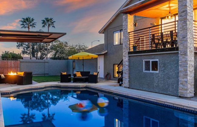 Princess Retreat Private Pool Firepit Sleeps 12 - Photo 38