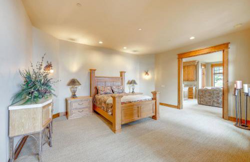 Hot Tub and Views Luxe Mountain Escape in Yucaipa - Photo 27