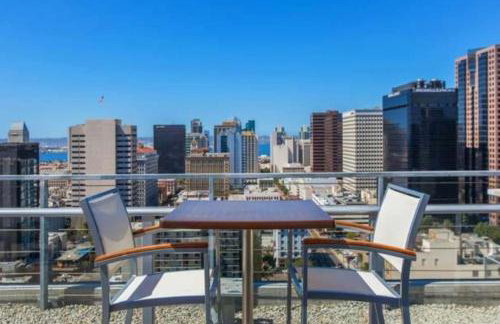 Modern Downtown SD Apartment Stunning City Views - Foto 33