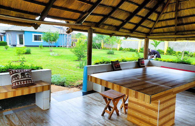 Sweet Retreat Lusaka with Backup Power - Photo 31