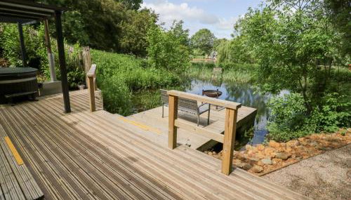 The Shepherds Hut at Bridge Lake Farm & Fishery - Foto 4