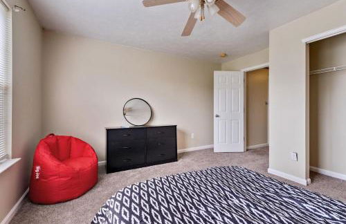 Incredibly Spacious Carmel Home with Fully Equipped Kitchen - 4700 Sq Ft! Sleeps 15! Pet Friendly! home - Foto 21