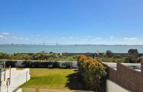 Santa Catalina primera línea de mar con vistas a Cádiz - Foto 9