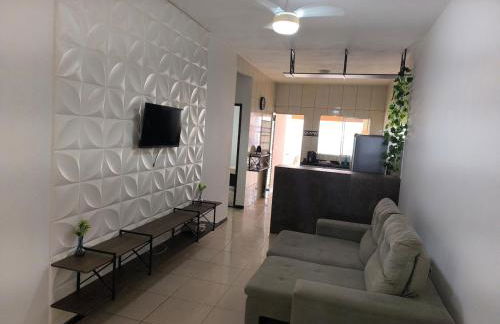 Casa Grande com área Gourmet e Garagem - Foto 5