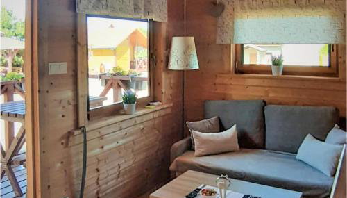 Beautiful Home In Lebieniec With Wifi - Foto 3