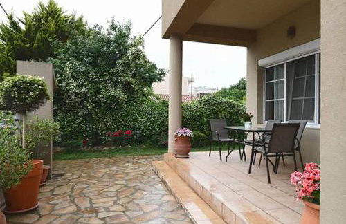 Avenue Luxury Home - Photo 12