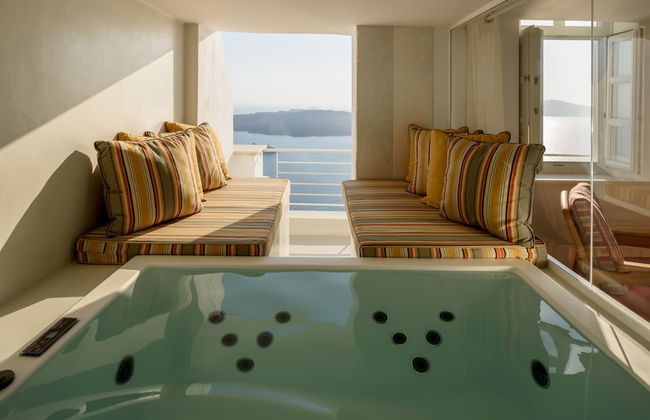 Nefeles Luxury Suites - Photo 41