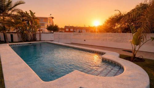 Villa AMANAY a Primera Línea de Playa con Piscina Privada By XimoApartments - Foto 3