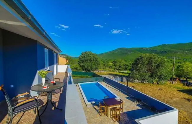 Idyllic Holiday Home With Private Pool, Sun Deck, and Organic Garden - Foto 12