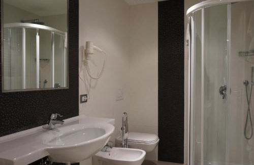 Residence Rivachiara (check-in at Hotel Riviera in Viale Rovereto, 95) - Foto 52