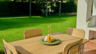 Vermentino - Apartment in Villa - 200m from the Beach - Garden - Wi-Fi - AC - BBQ - Parking - Pet Friendly - Foto 3, Garden view